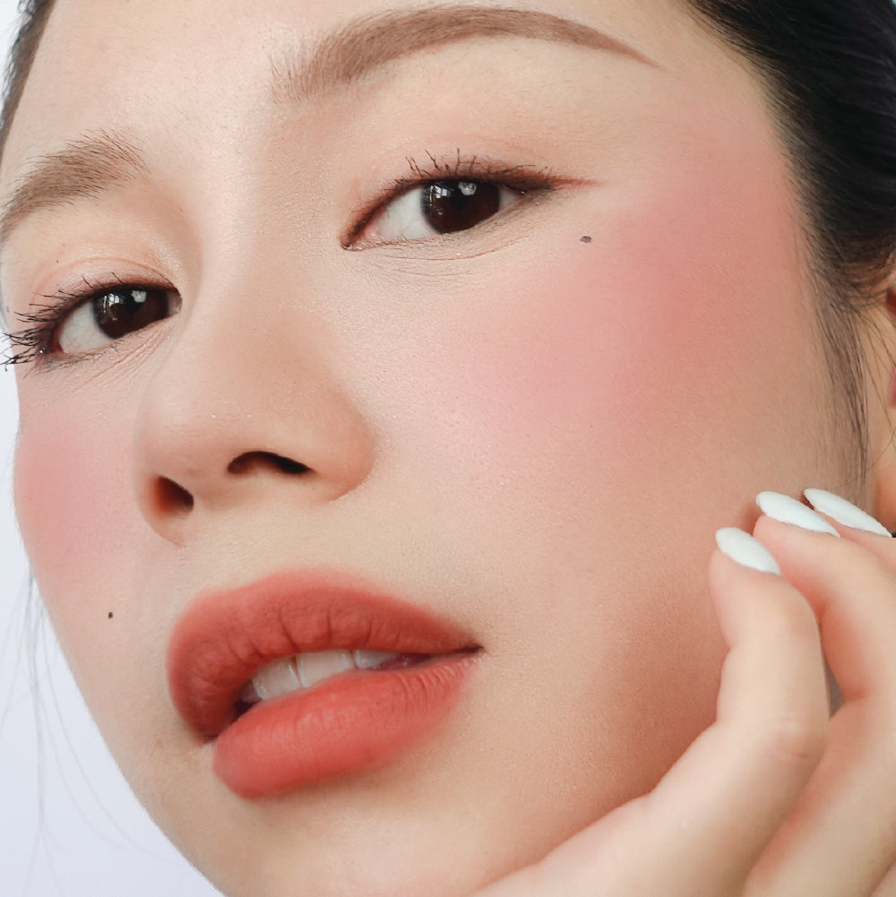 Hyaluronic Liquid Blush in Pinky Promise on fair skin