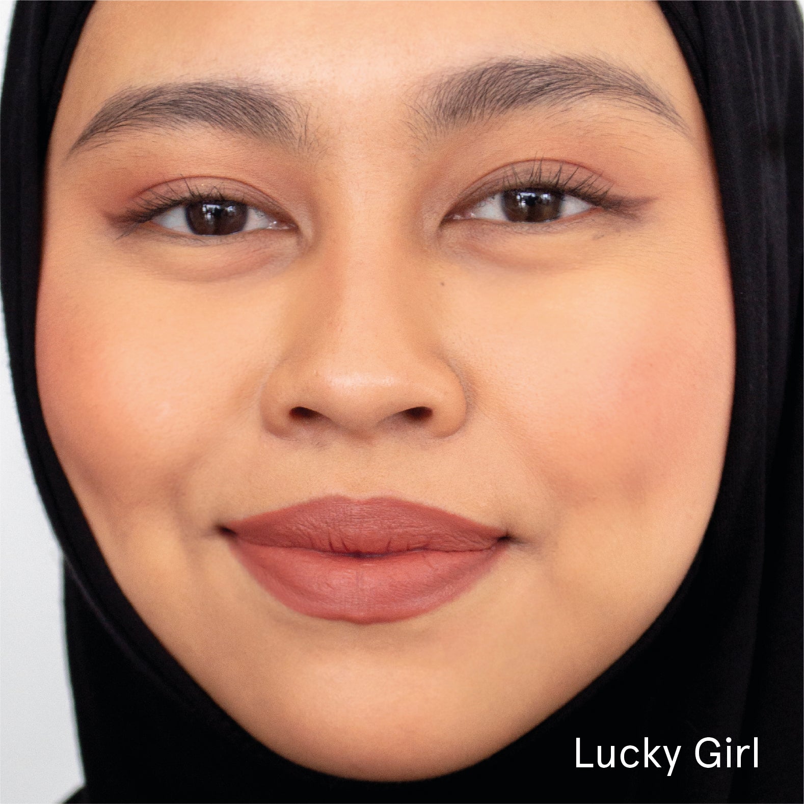 LuckyGirl-4.jpg
