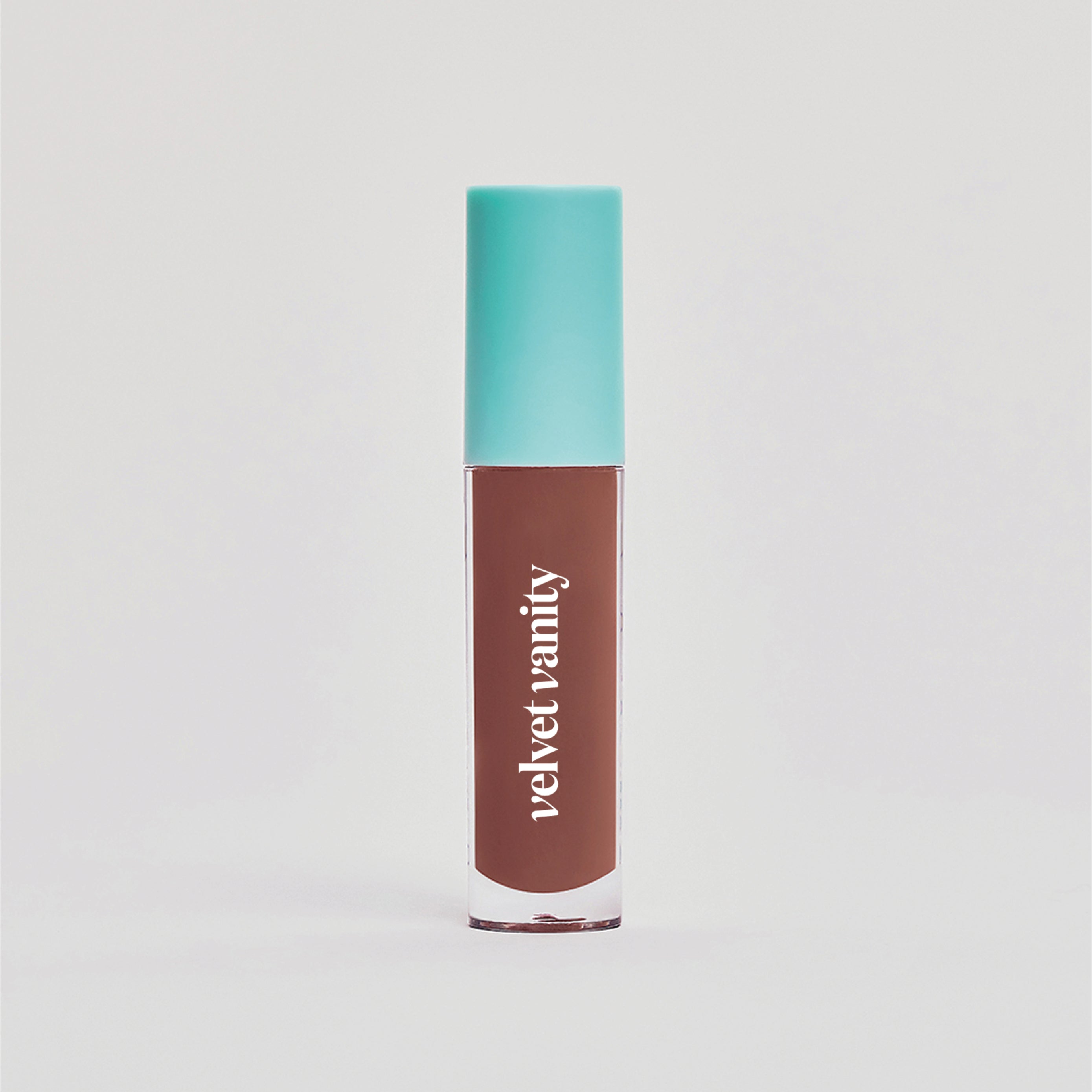 Peptide Glo Lip Oil in Coffee Run